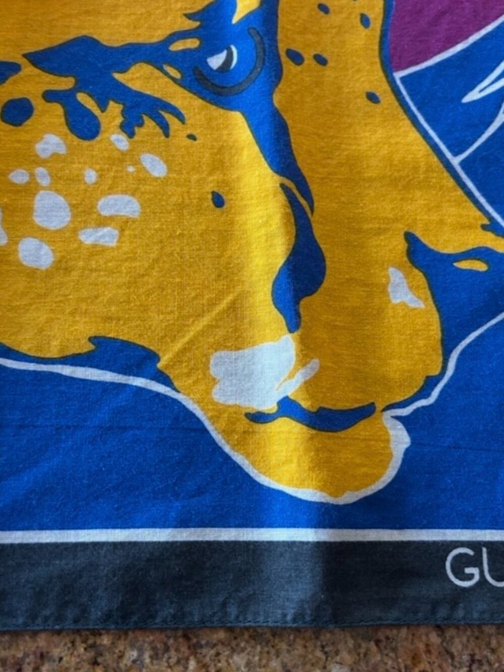 Vintage Gucci 1970's Cheetah Pattern Cotton Pocket Square Handkerchief Italy - Picture 2 of 9
